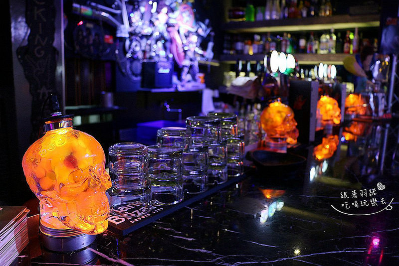 【羽諾食記】『黑風寨搖滾酒食文化』❤東區 搖滾音樂主題餐酒館