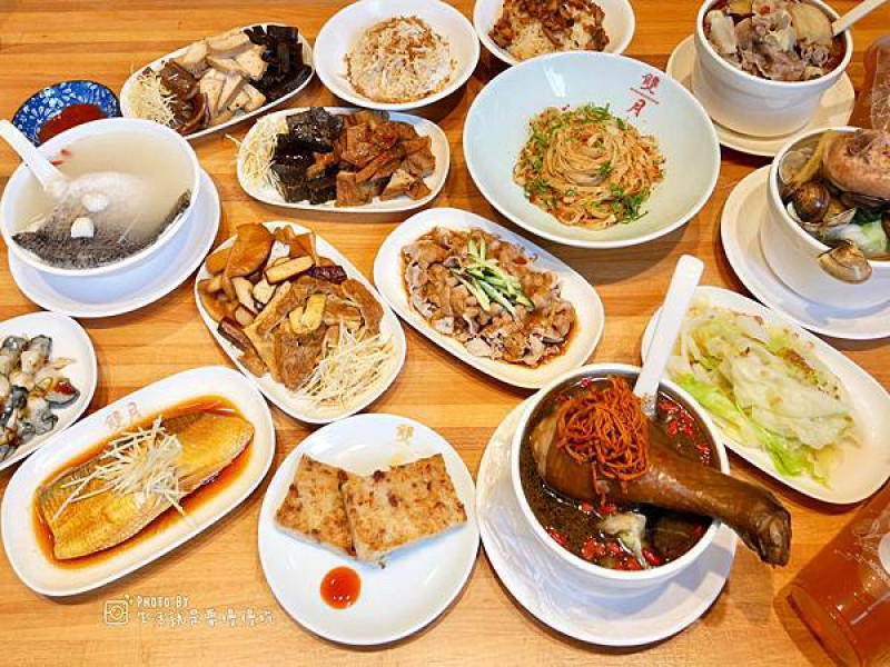 雙月食品社青島/濟南店｜台北善導寺美食．N訪2020年台北米其林餐廳推薦．養生雞湯