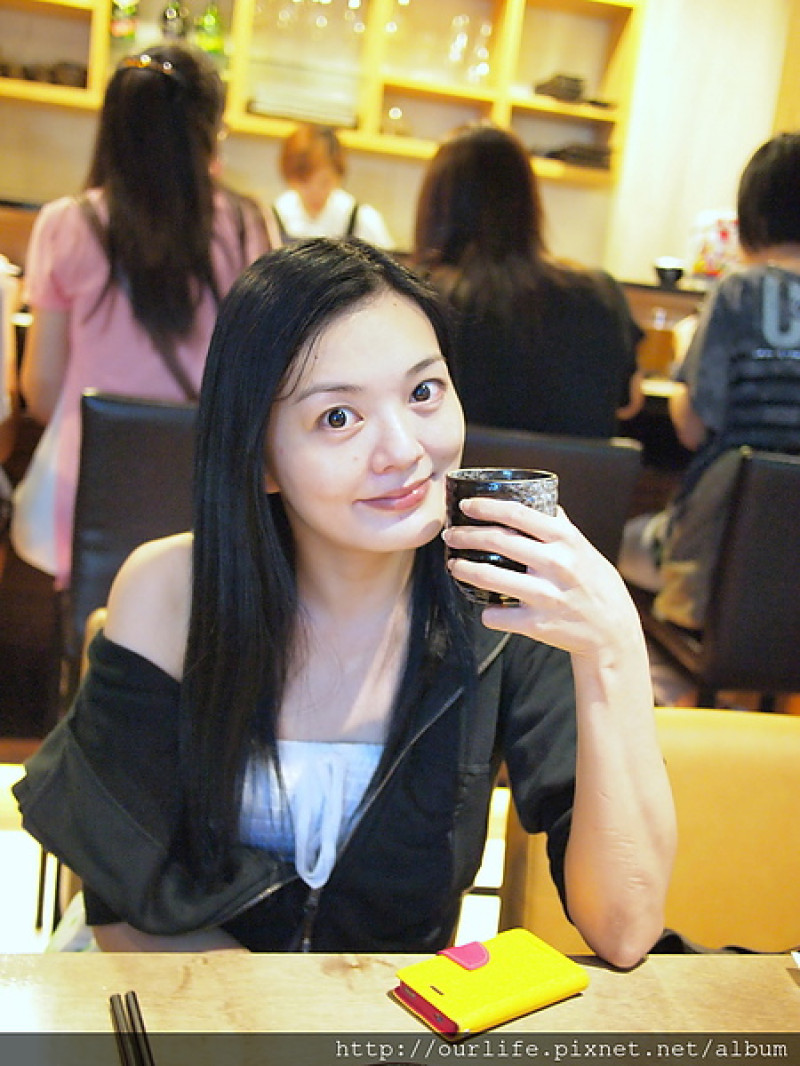 台中．老闆長的像顧寶明的人帥真好兩光燒烤@光食料理(+wifi)