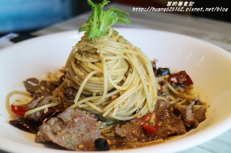 【台北信義區】台北平價義式料理推薦『洋朵義式廚坊 (五分埔)』捷運後山碑站/五分埔商圈美食/商業午餐