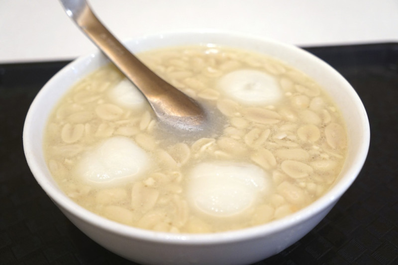 (N訪)不只有超大份的刨冰 也有不錯喝的熱甜湯-大方冰品(信義總店)@捷運永春站@信義路六段