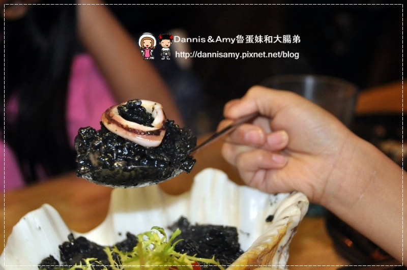 《內湖 明星愛去的餐廳》Aqua Kiss水吻2-Surfer 創意冰品。披薩。義式海鮮料理 ︱捷運西湖站附近 （附影片）