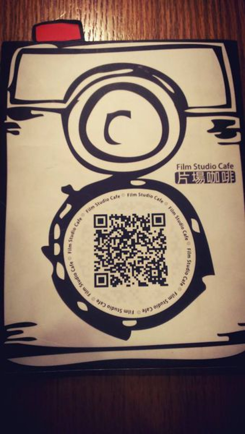 [食記] 大安區 來片場咖啡感受一下悠閒的拍片時光