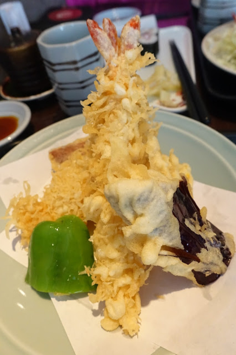 [食記] 大和日本料理。天婦羅定食。老店美味日常 (南京復興站)