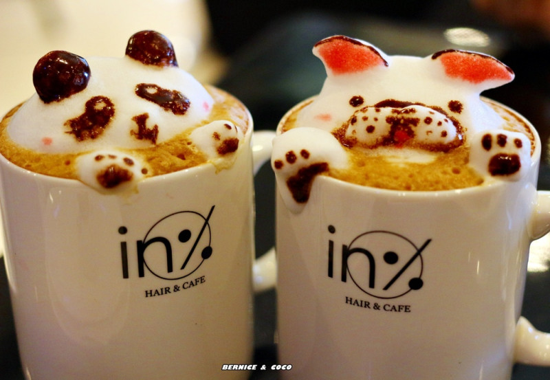 In% HAIR Salon＆cafe來捷運西門喝咖啡有圓仔 凱蒂貓 法鬥作陪(藝人小煜開的店)