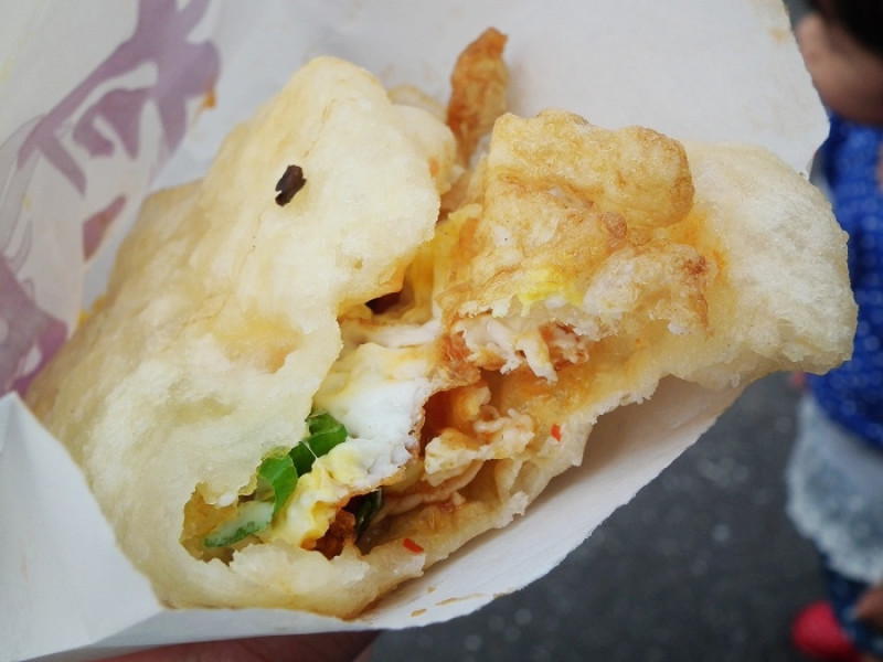 【礁溪美食】來礁溪一定要品嘗一下的柯氏蔥油餅~