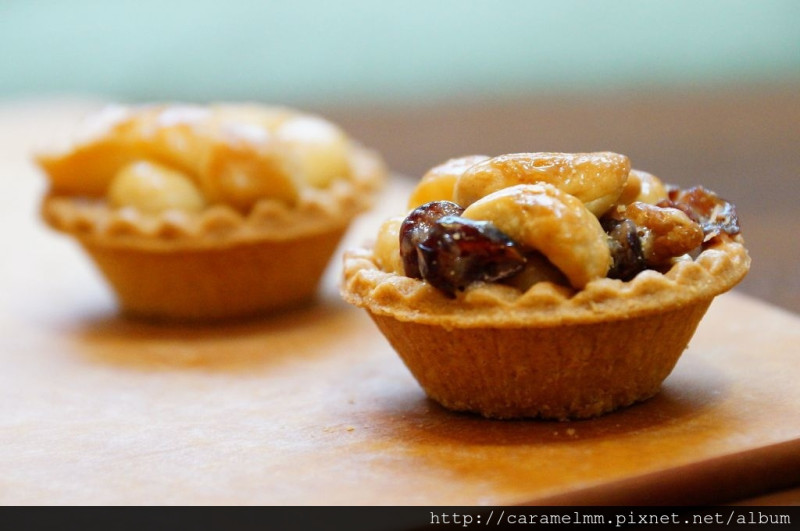 【新北永和】漢坊餅藝 傳承一甲子的好手藝 低油、低鹽、低糖健康美味 中秋月餅禮盒新選擇 送禮自用兩相宜噢！永和/台北車站