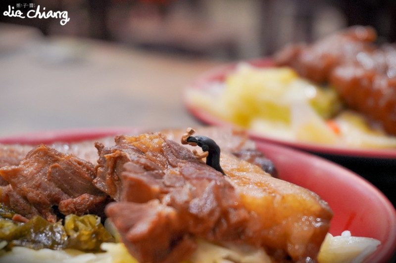 台中南區美食_我吃這家爌肉飯已經好多好多年啦。