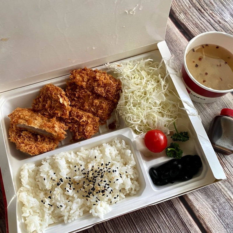 勝博殿：外帶豬排便當，方便又實惠/熊貓外送.優食外送ubereats 都有外送到府的服務 - 進食的巨鼠