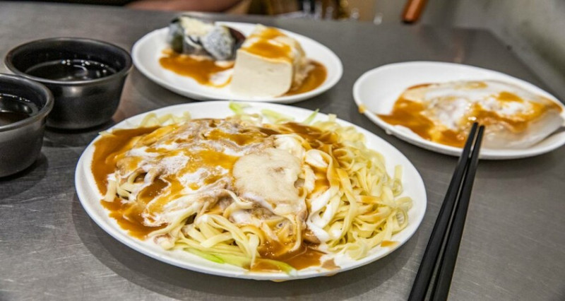 嘉義市東區黃記涼麵涼圓｜在地人就愛這一味！評價超高四十年美乃滋涼麵老店