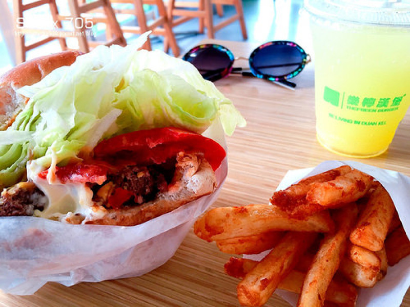 //遊記// 嘉義 樂檸漢堡，令人驚豔的麵包口感