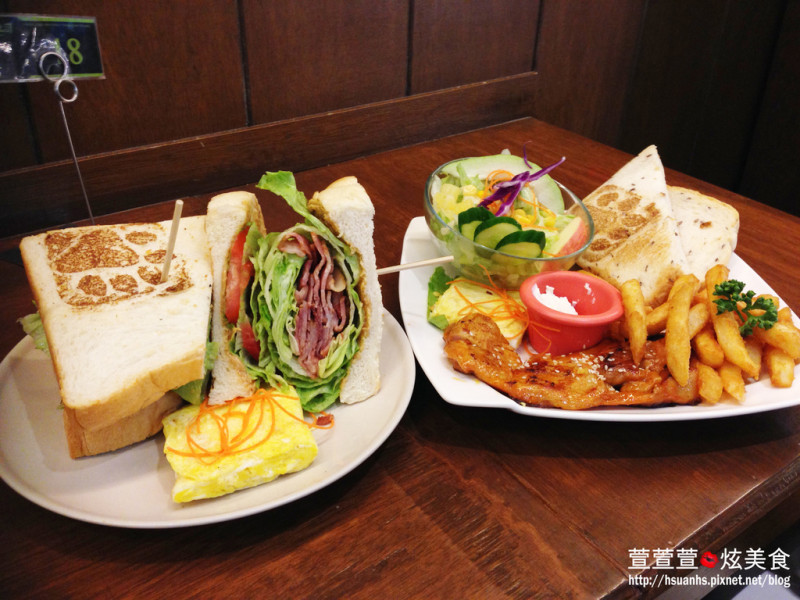 【高雄】熊巴吐司。CP質高到破錶早午餐  不推對不起自己! (台北也有分店)