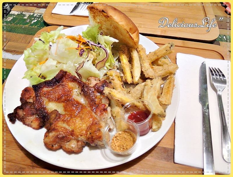 【台北中山區】體驗券。Ton Up Cafe