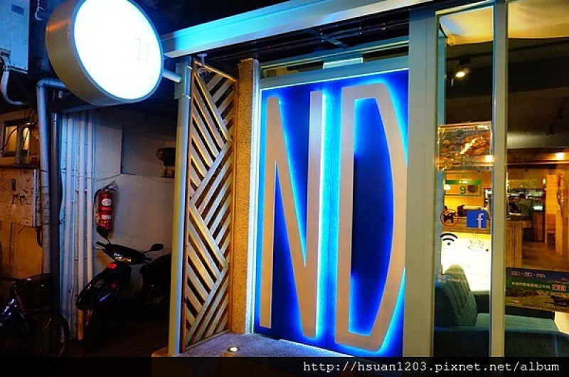 台北大安。鄰居家NEXT DOOR