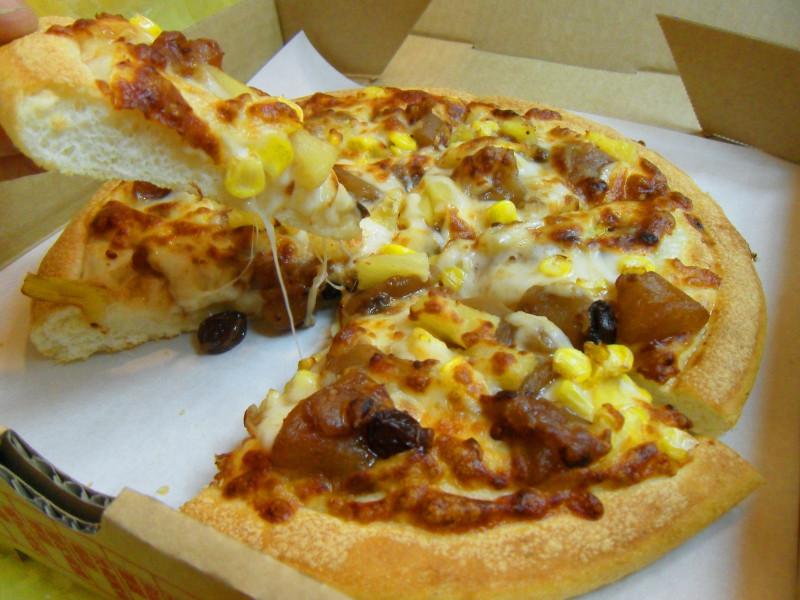 第一次吃到"甜"的pizza~「蘋果肉桂」登場~_拿坡里坡薩(成功店)