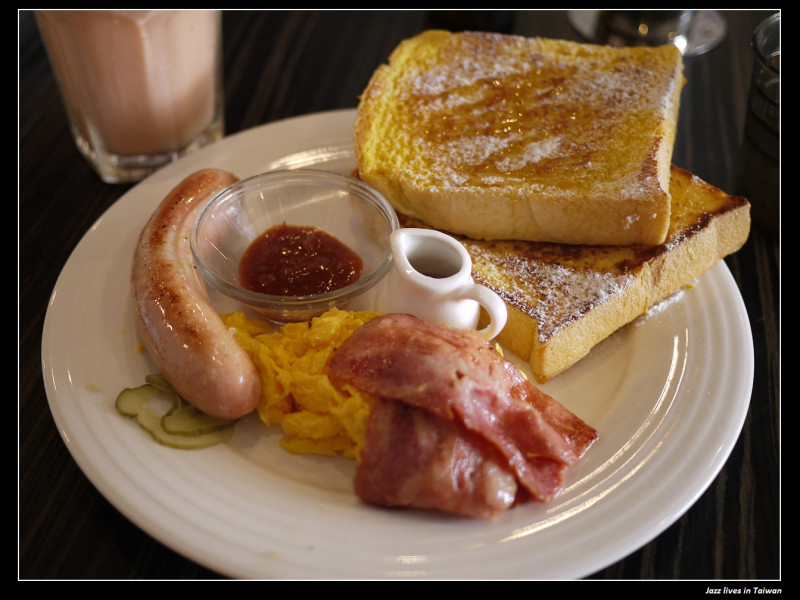 [鯊魚咬土司]一早一杯木瓜牛奶冰沙真是提神醒腦的好方法~~~