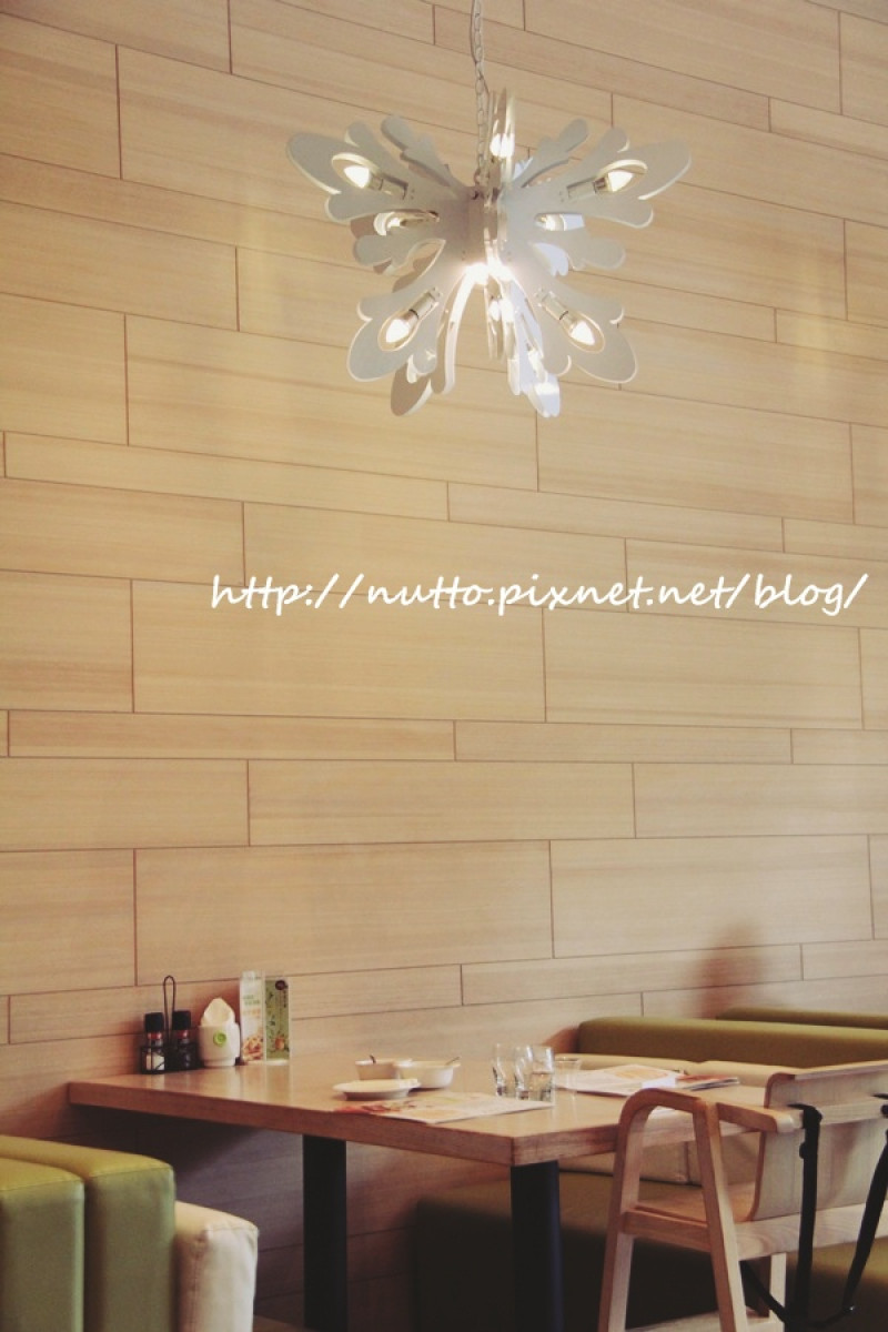 【麥芽趴趴走】梨子咖啡館 Pear Coffee - 崇德店