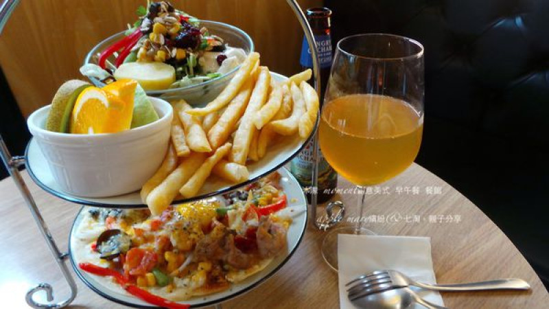 【高雄。美食】沐濛Moment 創意美式。爵士。全日早午餐{美式餐廳}~同學聚餐