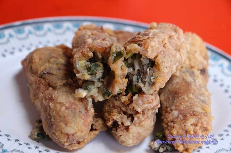 【嘉義東石食記】東石阿春小吃。搶滾滾的在地小吃，可惜有點小失望