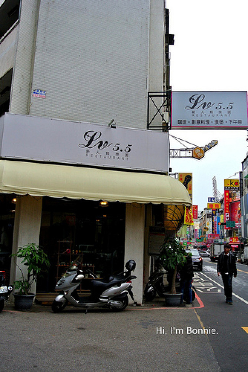 【美食。台中。邦】LV5.5　我們一起成為航海王吧　（台中，逢甲，美食，美式，CP值高）