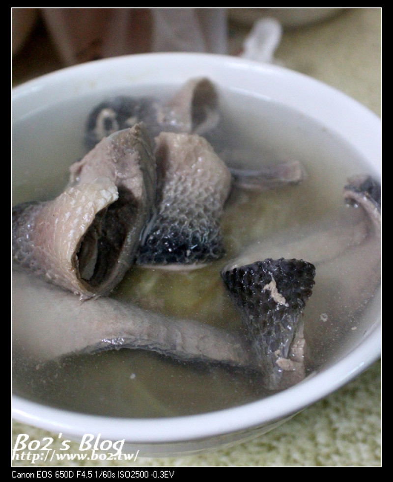 
台南.中西區-阿忠漁粥(好吃但要有等的耐心)(赤嵌樓旁)(食尚玩家)
