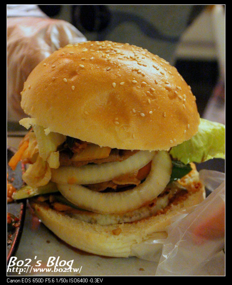 
台南.東區-Yellow Bee手創漢堡(頗具玩心的手創堡)(食尚玩家報導過)
