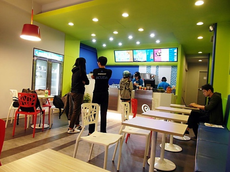 [食記] 天母 - Dairy Queen (DQ) - 股神巴菲特旗下的冰淇淋店