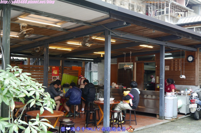 【宜蘭】阿添魚丸米粉(90年老店)ღ賣到最後僅剩的兩碗，看有多lucky