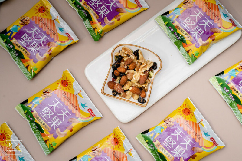 宅配｜MOMO搶先上市【萬歲牌天天堅果】8種綜合堅果果乾 / 天天吃堅果～打造健康營養新生活 - 快門下的幸福