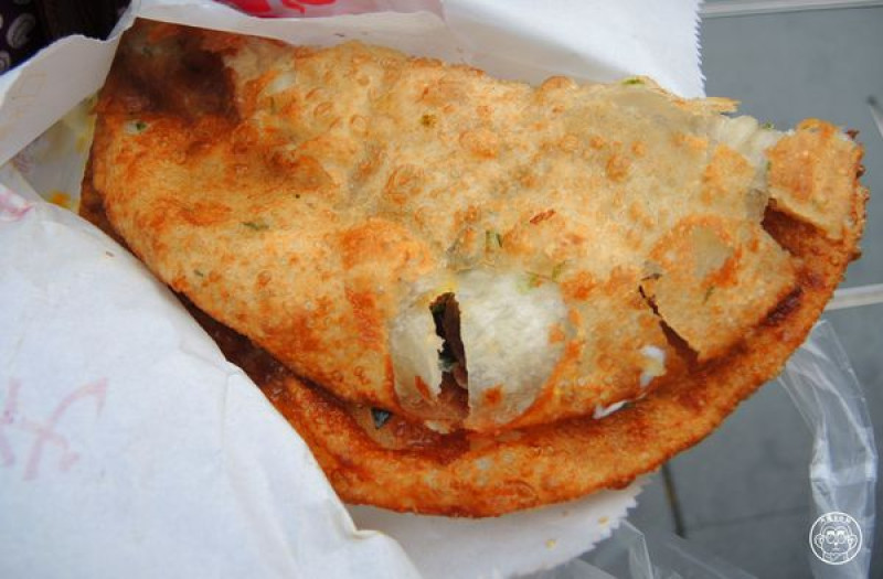 呷飽祙【台中･超三代蔥油餅】買的時間點太重要了