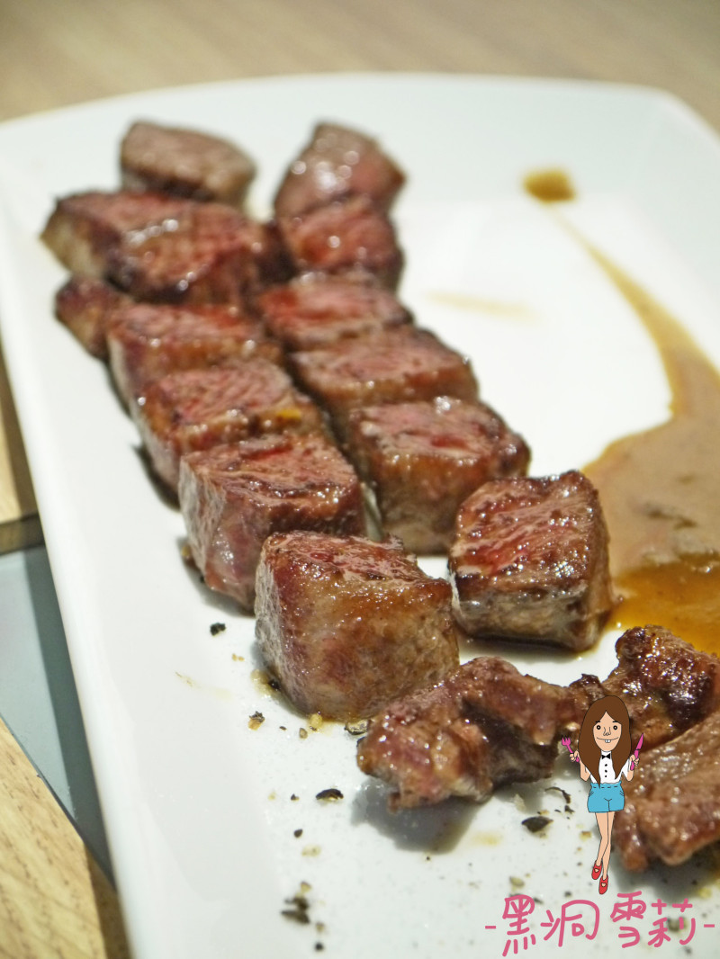 【食記】台北／萬華「hot 7新鐵板料理」．家樂福〃捷運小南門站