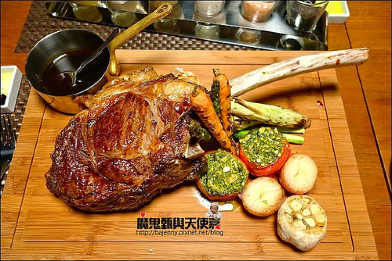 《捷運信義安和站美食》MADISON TAIPEI台北慕軒．GUSTOSO義式碳烤和牛戰斧牛排