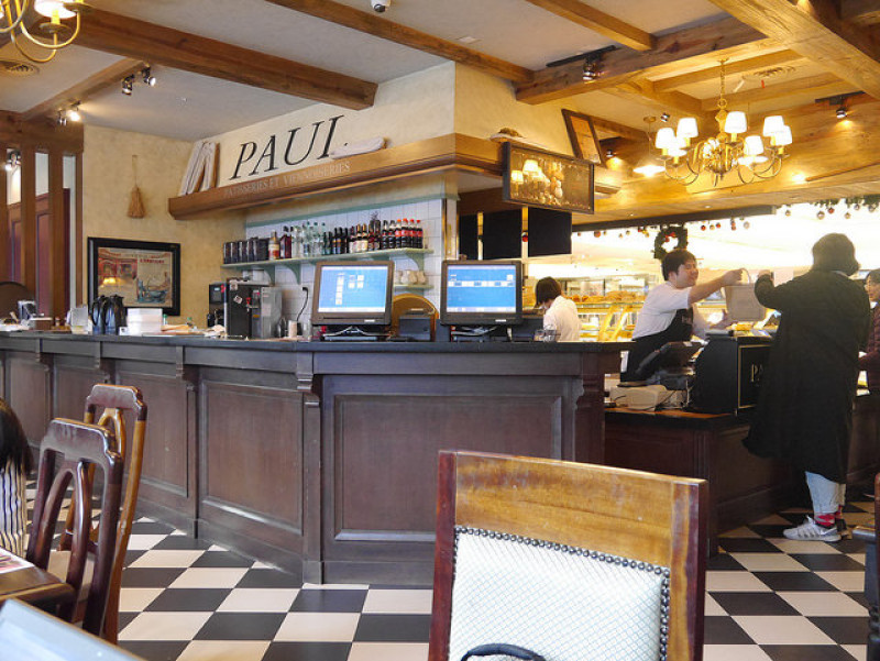 來去PAUL吃法式晚餐瞜~