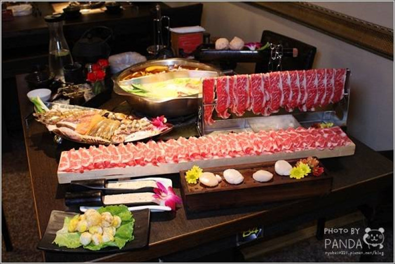 龜山｜鍋之舞頂級麻辣鴛鴦鍋(林口店)．食材高級肉量升級值得讓你回味美味鍋底