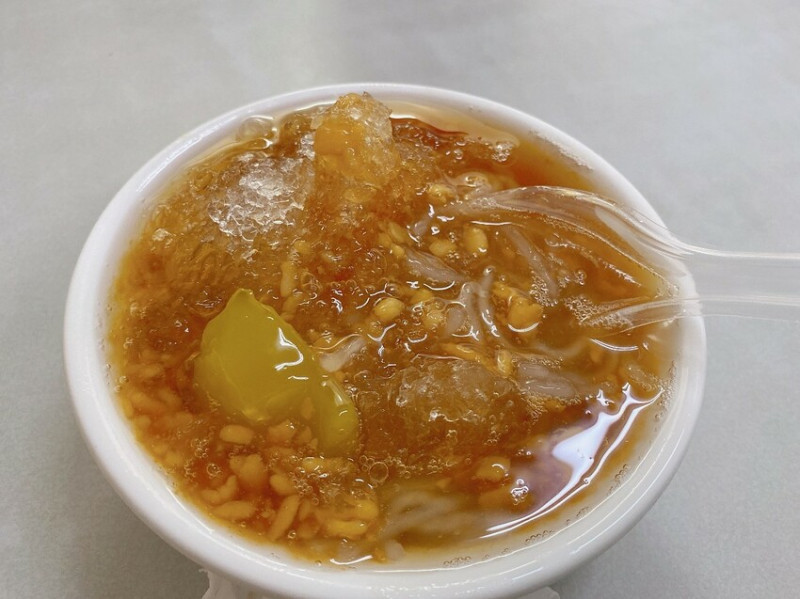 【屏東 小吃】阿婆綠豆蒜，車城福安宮旁的小店，古早的味道與記憶裡的味道重疊