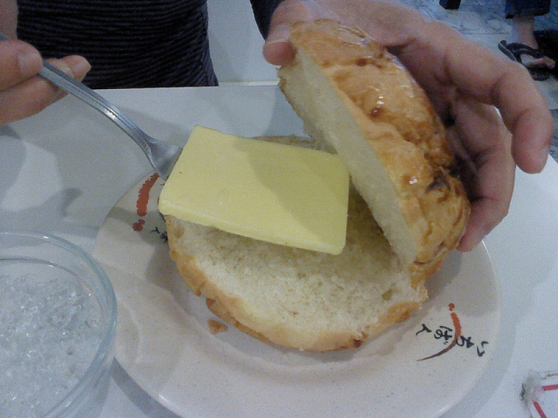 我愛香港茶餐廳-新興區信守街121號