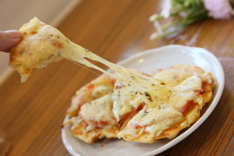 桃園美食|WOW比利時列日鬆餅工房/大溪老街巷弄內隱藏版美食,下午茶浪漫時光