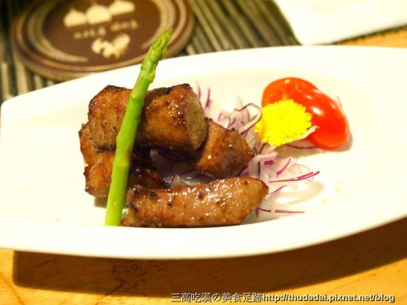 [Topfire食記] 台北松山－頂焰精肉小酒館~巧妙的香檳生蠔戀曲