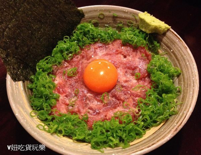 [東區。日式] ❤惡犬食堂❤ 月見蔥花鮪魚丼、干貝海膽漢堡、明太子雞肉串，日式居酒屋/ 忠孝敦化站 國父紀念館站