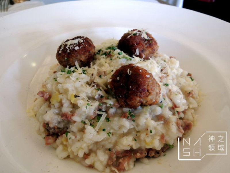 [高雄食記] Nash 吃 貝佛街餐坊