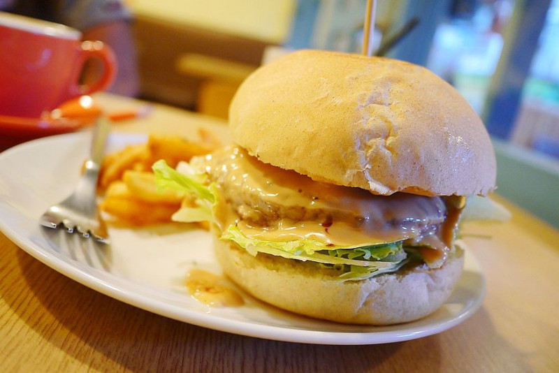 【新北】板橋 103 kitchen 手工漢堡‧義大利麵‧燉飯‧早午餐 溫暖的平價美食♡