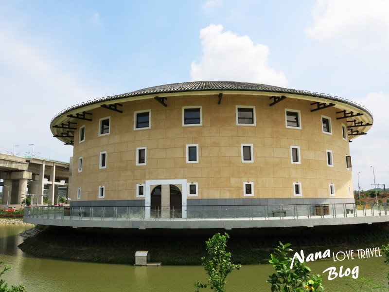 新景點!!沒出國!朋友誤以為我跑到中國福建圓形土樓❤苗栗客家圓樓