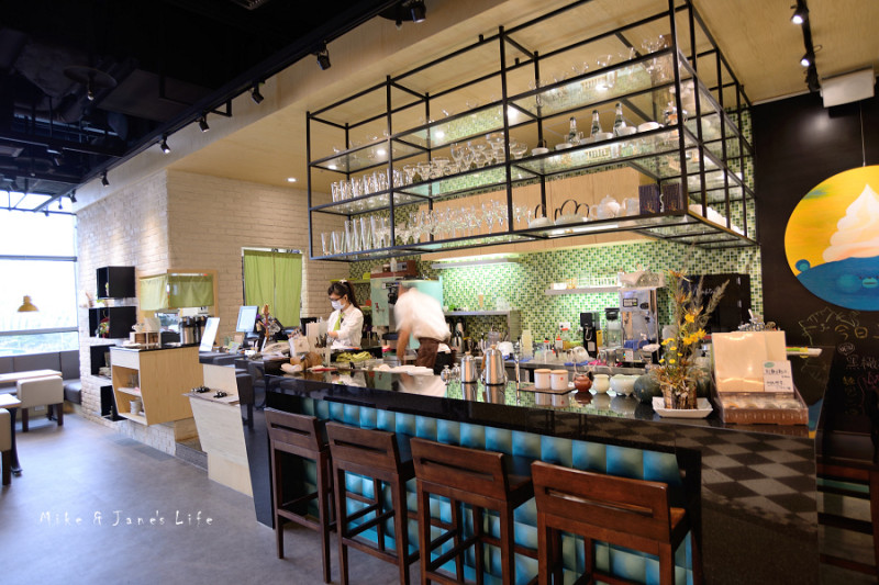 【窩客島體驗】瑪可緹Mocktail（ATT4 Fun）/ 春水堂旗下新品牌同樣以茶為重心，環境舒適！推手作鐵觀音奶茶