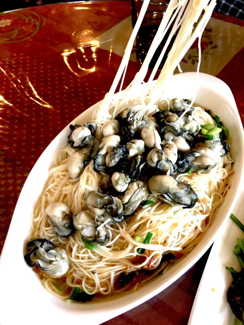 [台南] 椰庭景觀餐廳 鮮蚵滿溢麵線