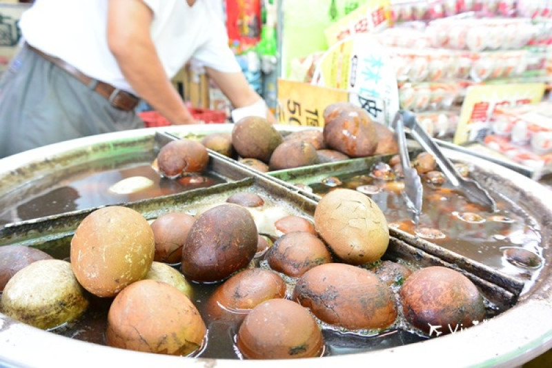 台北淡水 捷運關渡站 生發號 三味蛋 皮蛋 鹹蛋 鐵蛋 名產伴手禮