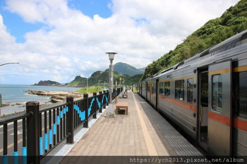 基隆景點／八斗子車站／潮境公園鸚鵡螺溜滑梯、飛天掃帚／望幽谷