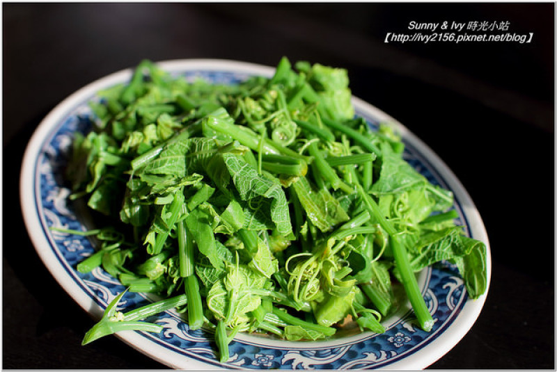 【台北北投食記】山中園野菜餐廳。賞花、賞景，也不能忘記吃野菜