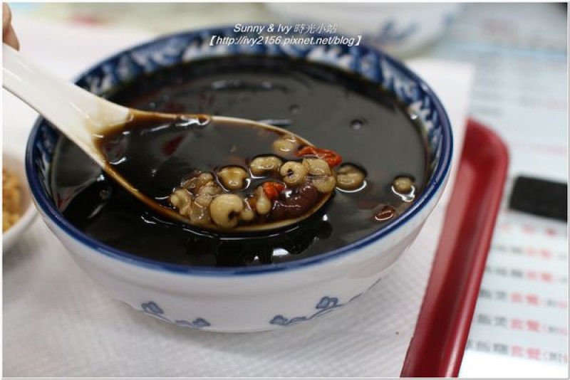 【新竹關西食記】仙草巷 VS 仙草博物館生態農場。養身概念，天然尚好呷，來趟仙草之旅吧！