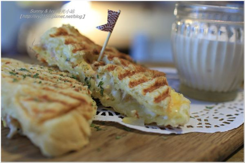 【新北永和食記】A day 日日村。可愛鄉村雜貨風讓人好著迷，更是友善餐廳喔！