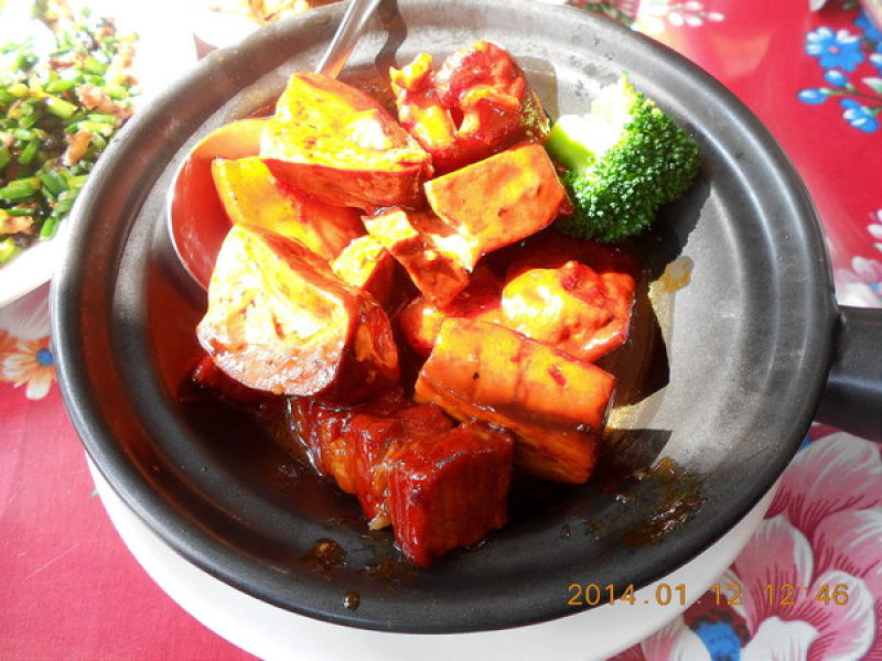 滿家小館-高雄市前金區五福三路124號